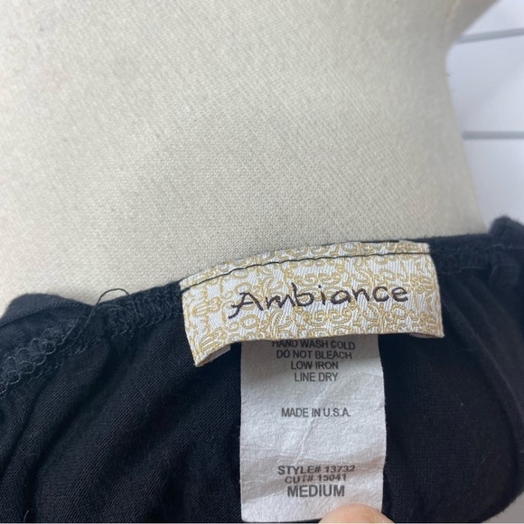 Vintage 90s Ambiance Black Embroidered Halter Top - Size Small - Picture 6 of 6